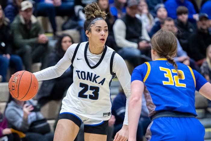 Photo by Earl Eabensteiner